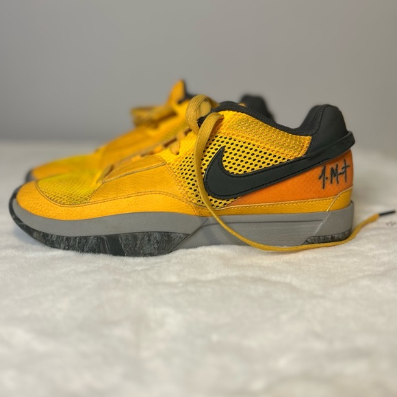 Nike JA 1 Laser Orange Basketball Shoe Men's Size 9.5 - Picture 2 of 7